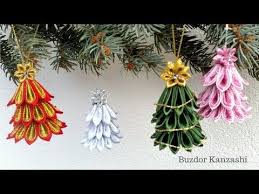 Diy Kanzashi Karacsonyi Fenyo Fuggodisz How To Make Kanzashi Christmas Tre Diy Christmas Ornaments Origami Christmas Ornament Christmas Decorations Ornaments