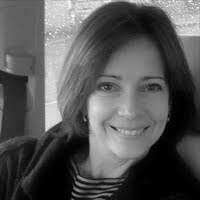 Kim Dement's Instagram, Twitter & Facebook