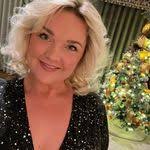 Katie Gemmill's Instagram, Twitter & Facebook