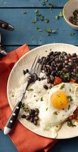 Frijoles Negros Schwarze Bohnen Mit Reis Tomatensosse Spiegelei Rezept Rewe De Https Www Rewe De Rezepte Frijoles Rezepte Bohnen Schwarze Bohnen Rezept