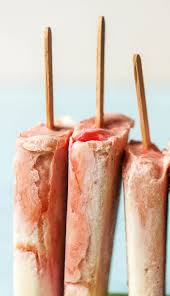 Eis Am Stiel Unser Rhabarber Joghurt Eis Hellofresh Blog Rezept Lebensmittel Essen Joghurt Eis Rezepte