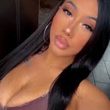 Hailey Cote (@hailscotee)