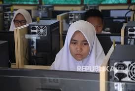 We did not find results for: Hari Ini 11 000 Siswa Ikuti Tes Masuk Madrasah Republika Online