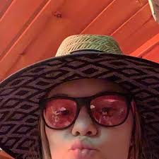 Melanie Rocha ❤ (@melanie.victoria69)