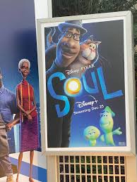 Passionné de jazz et professeur de musique dans un collège, joe gardner a enfin l'opportunité de réaliser son rêve : New Soul Photo Op At Disney Springs Mickeyblog Com