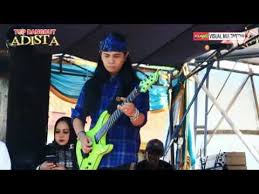 Album pertamanya ialah kapten, dirilis pada tahun 2006. Demo Guitar Pupun Kapten Band Youtube