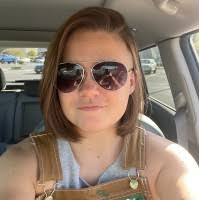 Emily Kistler's Instagram, Twitter & Facebook