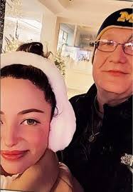 Amber Pridgen's Instagram, Twitter & Facebook