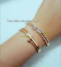 Maybe you would like to learn more about one of these? Toko Mas Mustika Solo Posted On Instagram Koleksi Terbaru Dapatkan Ditoko Mas Mustika Segera Hubungi Kami Dinomer Wa 089658252688 See 1 338 Photos And