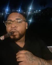 “Being a gentleman never goes out of style”, “I’m not here to fit into your  world. I’m here to make my own 👑