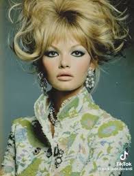 1969's,Fashion styles💚💛💚💛💚💛