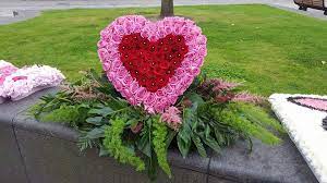 Mourners laid flowers at manchester victoria station, despite covid regulations. Flowers Of Manchester Home Facebook