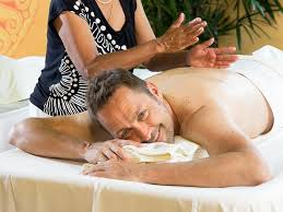 Backstages and exclusive photos from models (regular & nu) and masseurs. Abhyanga Massage With Tri Dosha Oil Bad Krozingen Special Offers