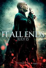 Reprezintă ecranizarea primei jumătăți a ultimei cărți cu harry potter. Harry Potter And The Deathly Hallows Part 2 Poster 262 Goldposter