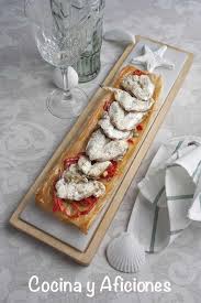 Este es un pescado muy popular y versátil, con. Cocochas De Merluza A La Plancha Sobre Crujiente Receta Sencilla Para Las Fiestas Recetas De Comida Comida Para Fiesta Comidas Navidenas