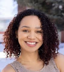 Elena Laplante's Instagram, Twitter & Facebook