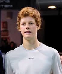 Jannik sinner of italy reacts after winning the first set against alexander bublik of kazakhstan during the quarterfinals of the miami open tennis tournament, wednesday, march 31, 2021, in miami gardens, fla. Der Medienstar Leben