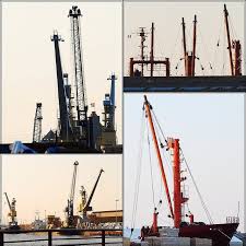 25 1er Juin 2009 Saint Malo Zone Portuaire Promenade Vesperale Grues Cranes Golden Gate Bridge Golden Gate Landmarks