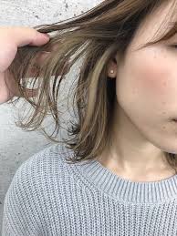 yahoo beauty ヤフービューティー iki しまだけーすけさんのヘアスタイル インナーカラー インナーブリーチ ミディアム レイヤー ウェーブ巻き iki をご紹介 ヘアスタイルが気に入ったらスタイリストを指名して予約することができます