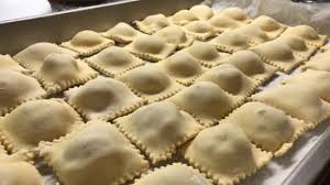 Les ravioli alle melanzane si condiscono con un sugo al pomodoro o con un filo d'olio d'oliva extravergine e parmigiano reggiano grattugiato. Ravioli Alle Melanzane Picture Of Al Cancelletto Amalfi Tripadvisor