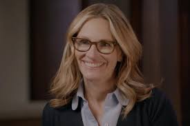 « Je suis stupéfaite » : ce lourd secret de famille découvert par Julia  Roberts lors d'une émission de télévision