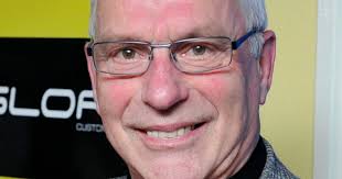 Wielercoryfee Ben Wigger (72) overleden bij ongeluk in Rossum