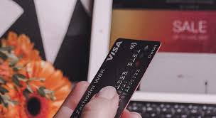 Oct 09, 2020 · while it does result in a hard inquiry, which will show up on your credit report, it usually has a minor effect on your credit that subsides in a few months. The Consequences Of Freezing A Credit Card