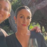 2000+ "The Stables" profiles