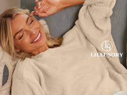 LILLUSORY Oversized Sweater Womens 2025 Fall Fashion Outfits Pullover Long  Tunic Old Money Winter Clothes Cute Crewneck Trendy Knit Chunky Warm  Knitted Top Black at Amazon Women's Clothing store