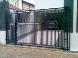 Lalu bangunan kos dilindungi dengan pagar besi yang berukuran besar, untuk menjaga keamanan. Jual Terali Pagar Besi Dan Pekerjaan Las Lainnya Gerbang Property