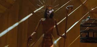 It is possibly more instructive to detail differences than. Spoilers Examining Ari Aster S Use Of Head Trauma And Close Up Gore In Hereditary And Midsommar Bloody Disgusting