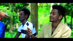 This song is titled as tey manesh (ተይ ማነሽ). Buze Man Buzayehu Kifle Tey Manesh á‰°á‹­ áˆ›áŠáˆ½ New Ethiopian Music 2017 Official Video Youtube