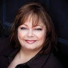 Jeannie Shea's Instagram, Twitter & Facebook