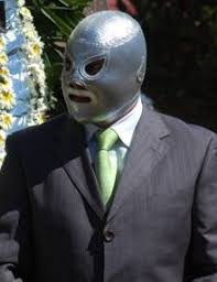 Yetimhanenin maddi sorunlarını gidermek isteyen nacho. El Hijo Del Santo Wikipedia