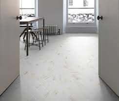 Warm Porcelain Tile Inspired By Warm Toned Marble Floors Marble Backsplash Flooring Marble Floor