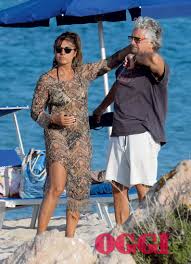 Giuseppe piero beppe grillo bppe rillo born 21 july 1948 is an italian comedian actor blogger and political activist he has been involved in pol. Beppe Grillo Con La Moglie Parvin Tadjk Relax A 5 Stelle In Sardegna Foto Esclusive Gossip