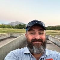 Stacey Priest's Instagram, Twitter & Facebook