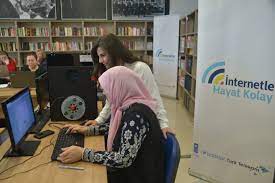 Computer science jobs require technical skills and creative thinking. Internet Usage On The Rise Men Shop Online More In Turkey Daily Sabah