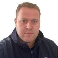 Rob Perrett's Instagram, Twitter & Facebook