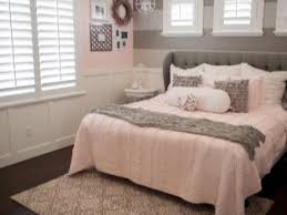 غرفة نوم وردي 45 صورة تصميم بألوان زهري فاتحة وردي اللون في الداخل