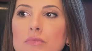 Farmacêutica que vendeu curso de peeling de fenol a Natalia Becker é  investigada no Paraná