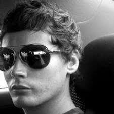 Susan Etherington (@susaneeth)