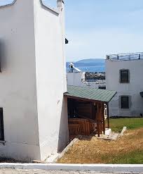 Muğla / milas / güllük / kıyıkışlacık köyü. Milas Mugla Kiyikislacik Bolgesi Tepekoy Sitesi Satilik Villa
