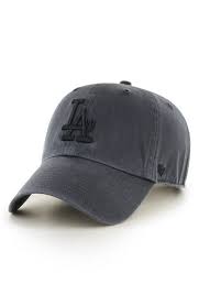 How To Pull Off Athleisure Wear 30 Outfit Ideas Crystalin Marie Dodger Hats Outfits With Hats Womens Ball Caps