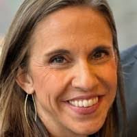 Cecilia Carlson's Instagram, Twitter & Facebook