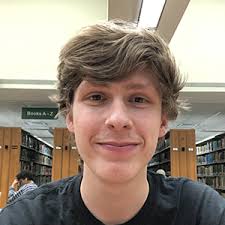 Mighty Oak Monday: Student Orientation Leaders