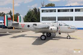 Al encabezar la ceremonia del 105 aniversario de la fuerza aérea mexicana, aseguró que con este cambio de lugar del proyecto aeroportuario se ahorrarán alrededor de 100 mil millones de pesos. B 25 Mitchell Restaurado Por La Fuerza Aerea Mexicana Y Exhibido En El Museo Militar De Aviacio Bilde Av Tecamac I Estado De Mexico Tripadvisor