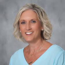 Staci Dial's Instagram, Twitter & Facebook