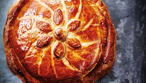 Tourte De Canard Foie Gras A La Roannaise Par Paul Bocuse Recette Tourte Recette Foie Gras