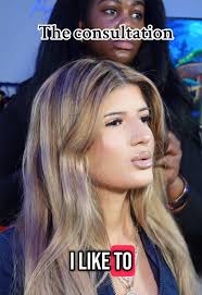 Expert Hair Consultation for Layered Haircuts in Tampa